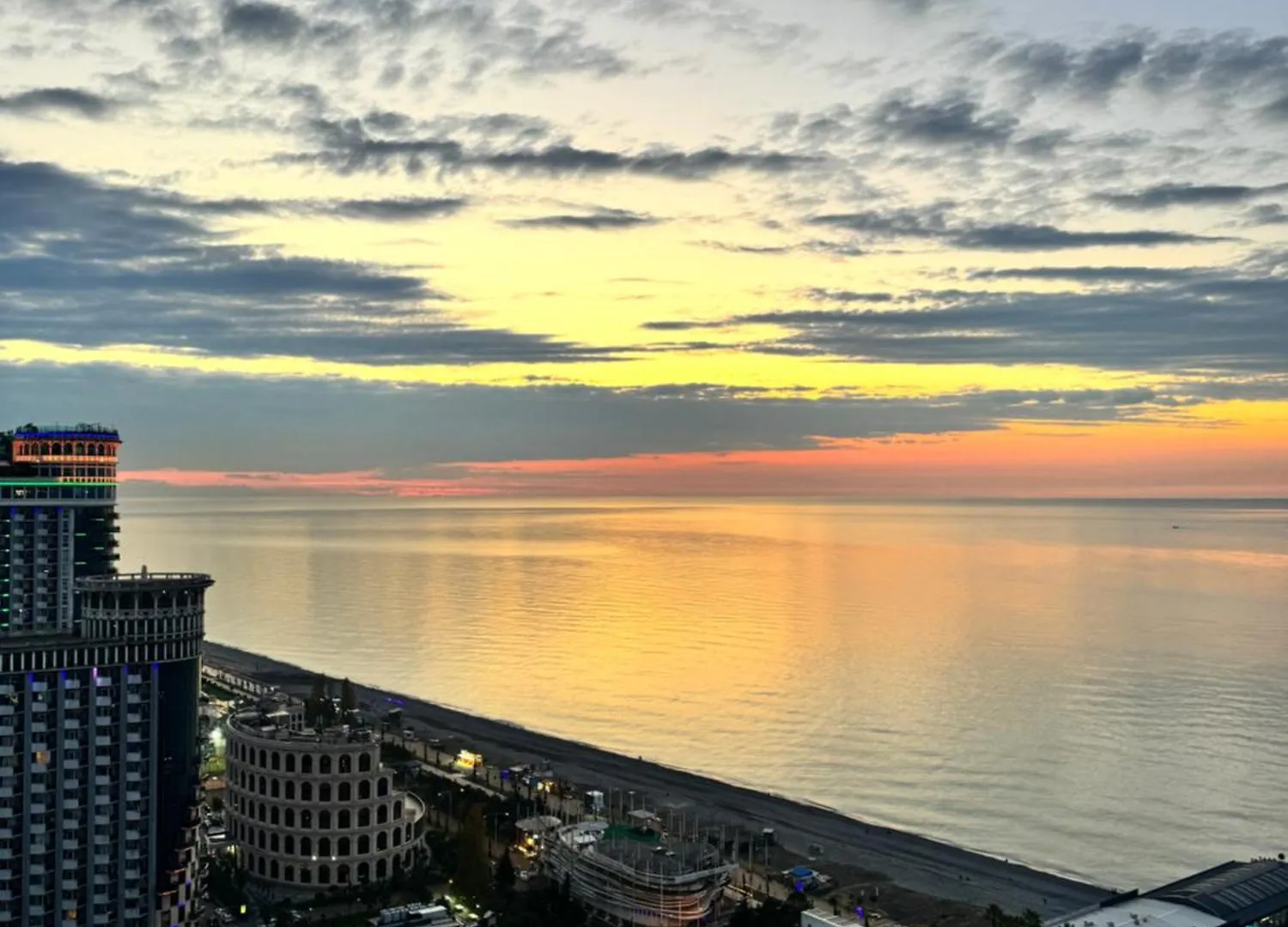 Apartment Orbicitylux Batumi Georgia
